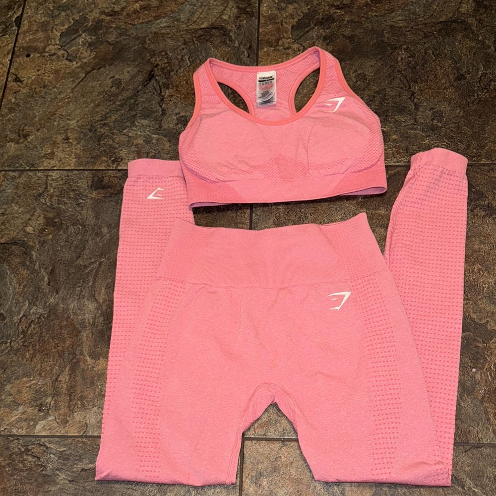 Gymshark Vital Seamless Pink Sports Bra and Leggings Set 🩷